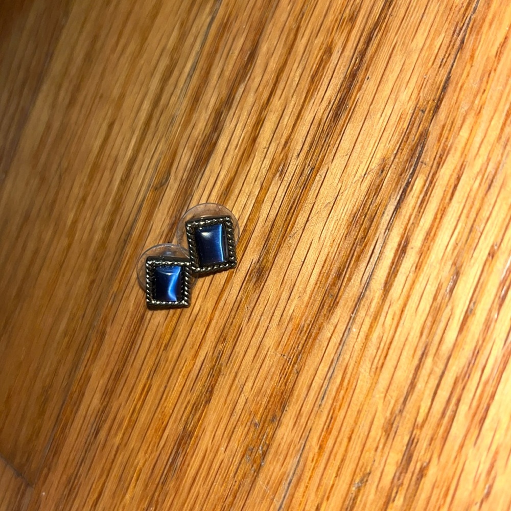 Navy square earrings